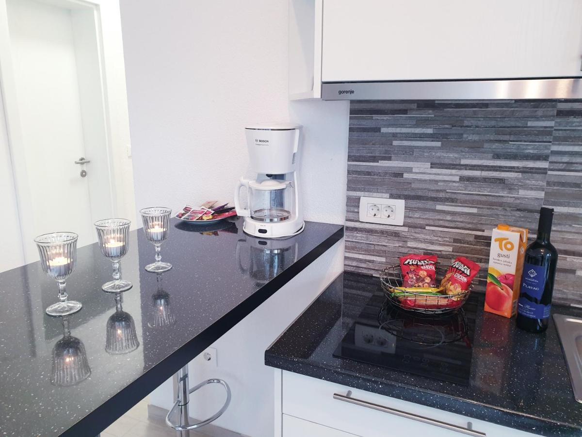 Apartament Ellie